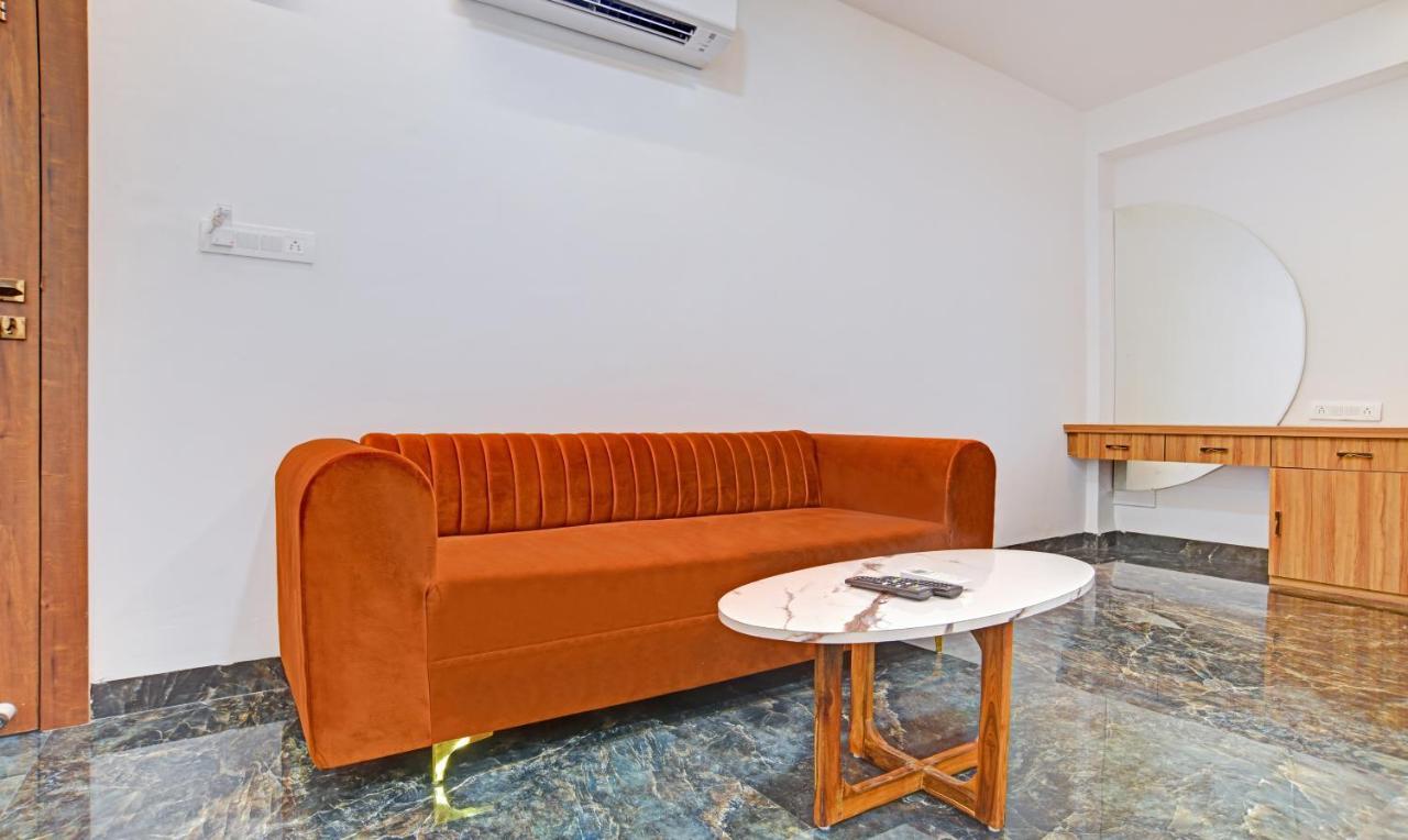 Itsy Hotels Phoenix Indore Buitenkant foto