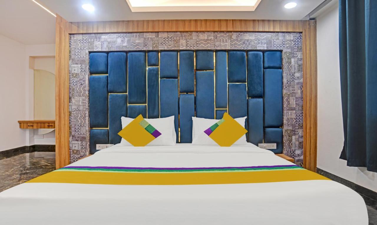 Itsy Hotels Phoenix Indore Buitenkant foto