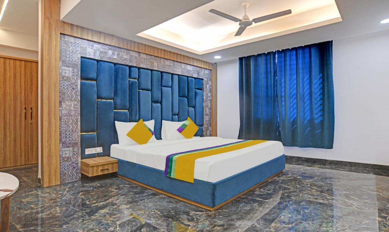 Itsy Hotels Phoenix Indore Buitenkant foto