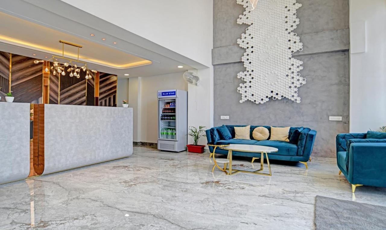 Itsy Hotels Phoenix Indore Buitenkant foto